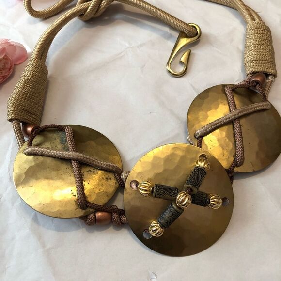 VINTAGE Hammered Brass Circle Knot Rope Belt Gold Statement Waist Hip Boho Gypsy main image 9